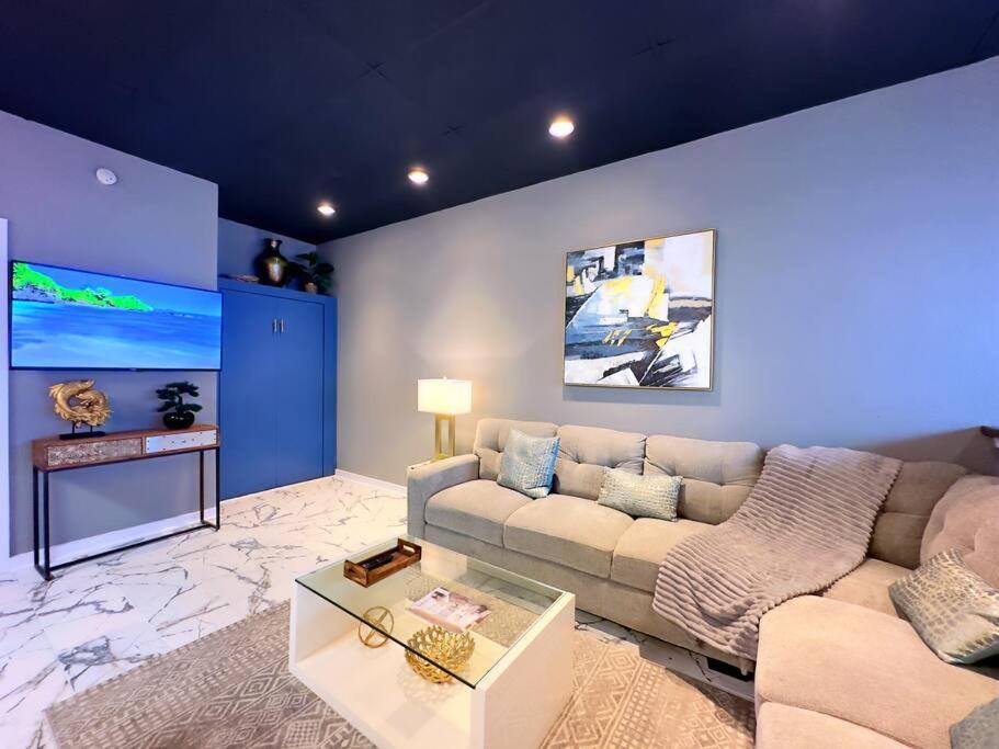 The Q Loft Galveston Villa Екстериор снимка