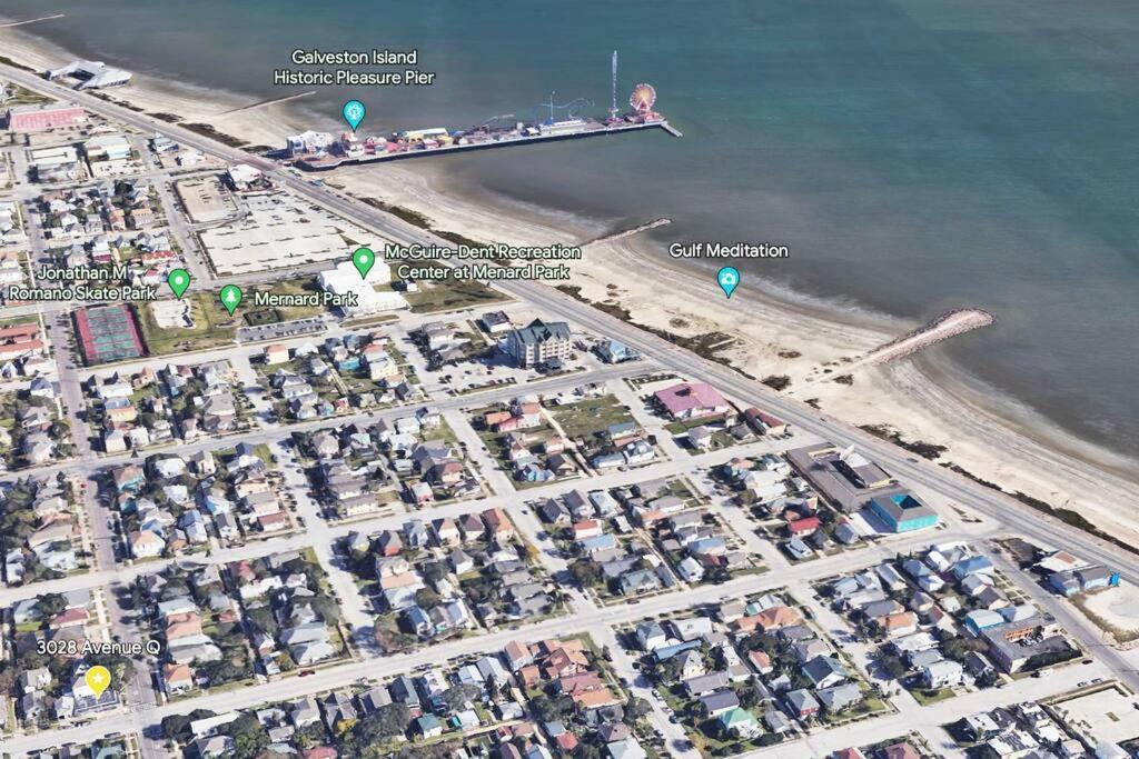 The Q Loft Galveston Villa Екстериор снимка